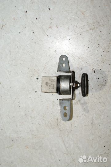 Реостат резистор печки Toyota Carina E RGB5HY