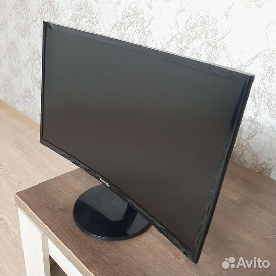 Монитор samsung 24 изогнутый