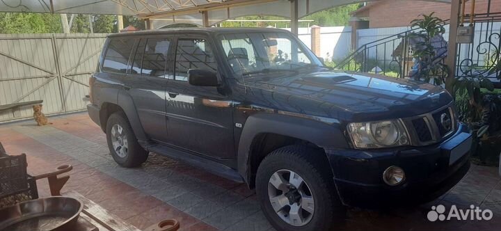Nissan Patrol 3.0 AT, 2007, 337 000 км