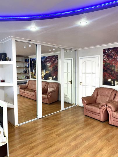 2-к. квартира, 56 м², 4/5 эт.