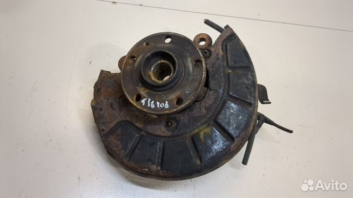 Ступица (кулак, цапфа) Audi Q3, 2013