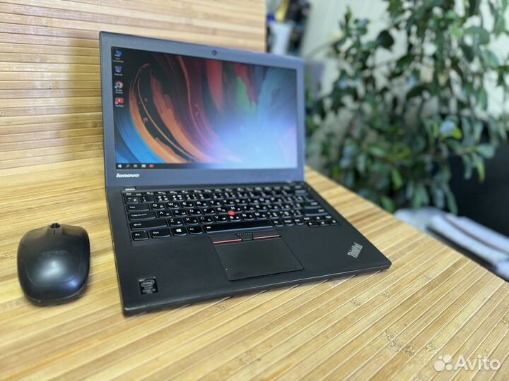 Безнес ноутбук Lenovo Thinkpad x250 i5 SSD 6 ч