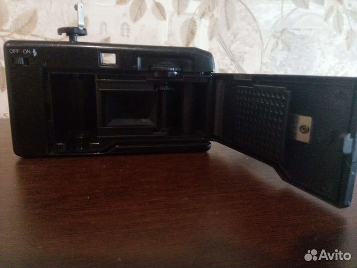 Плёночный фотоаппарат ICD