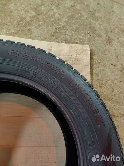 Nokian Tyres Hakkapeliitta R3 SUV 275/55 R20 J