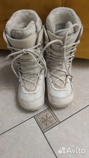 Сноубордические ботинки женские