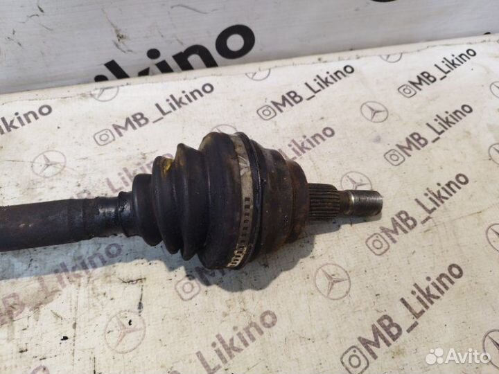 Привод полуось передний левый Mercedes R-Class