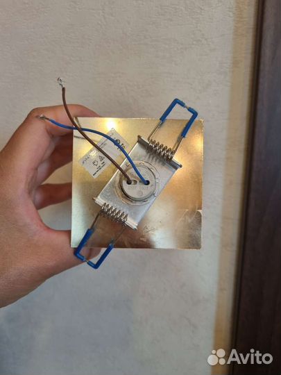 Потолочные светильники б.у