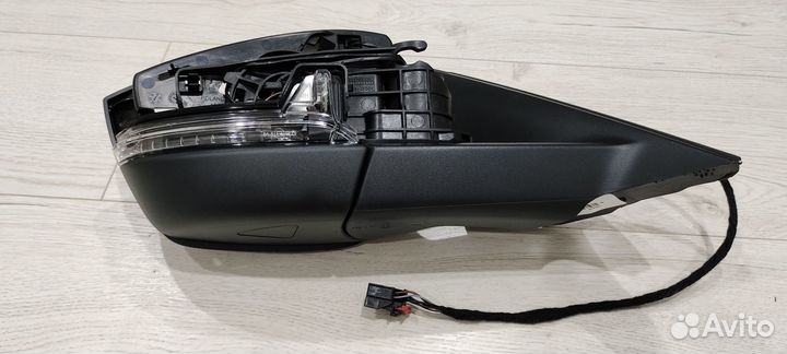 Корпус зеркала правого Кодиак 566857508