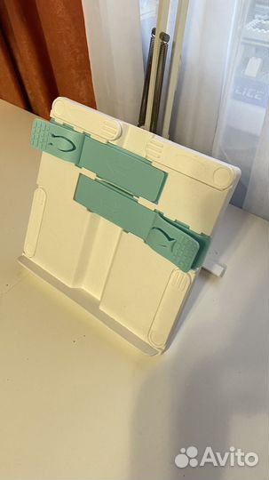 Подставка для книг школьная