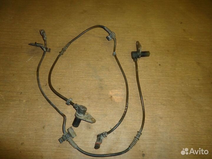 Датчик ABS передний Mercedes-Benz W140 1991-1999