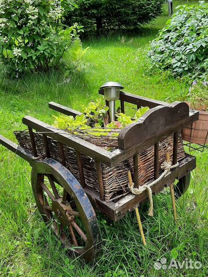 Телега для сада декоративная