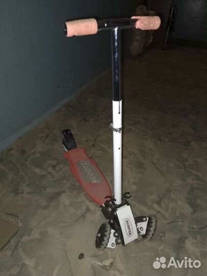 Самокат детский трехколесный