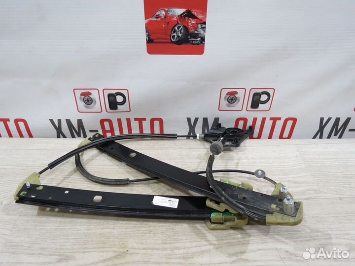 Стеклоподъемник передний левый Audi Q3