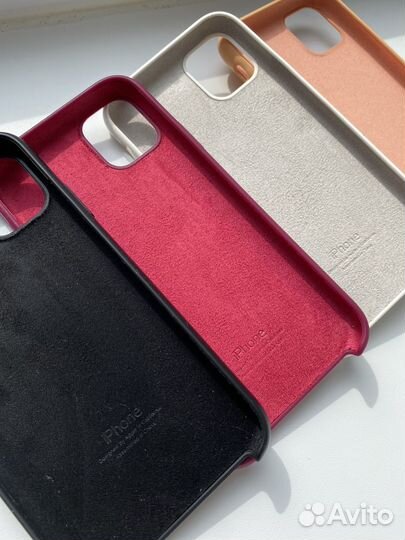 Чехол на iPhone 11