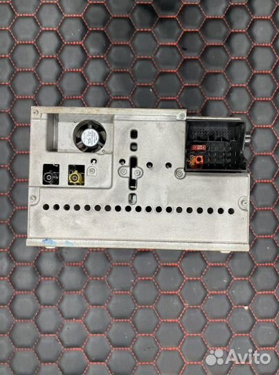 Штатное головное устройство Mercedes-Benz w203