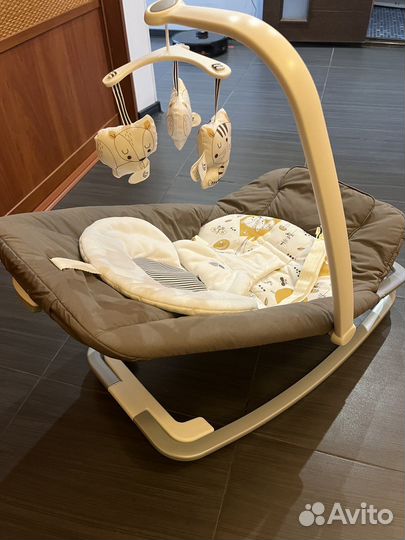 Шезлонг детский JoIe dreamer (0-13 месяцев)