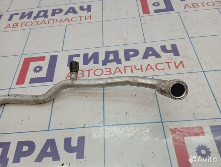 Трубка кондиционера Audi A3 (8V) 5Q0820743C