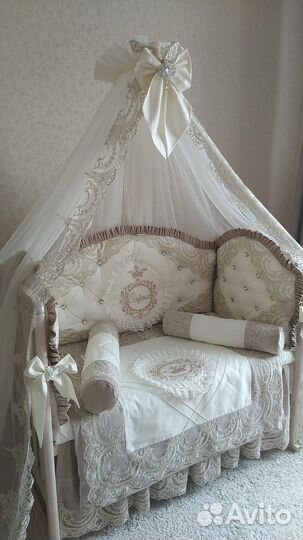 Продаю комплект,Кровать,Балдахин в подарок