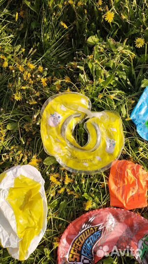 Жилет/круг/нарукавники для плавания