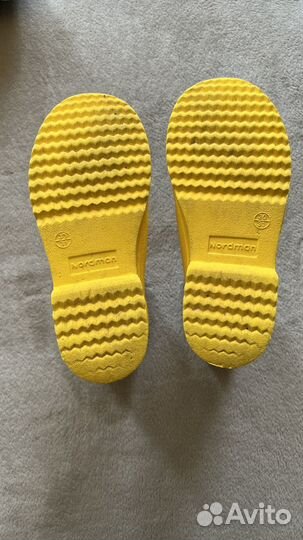 Пакет вещей 128, сапоги 30/31, 6-7 лет