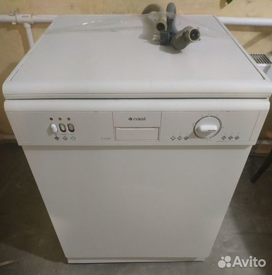 Посудомоечная машина Indesit 60 см на запчасти