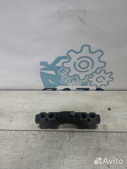 Второй бугель коленвала Lexus IS II