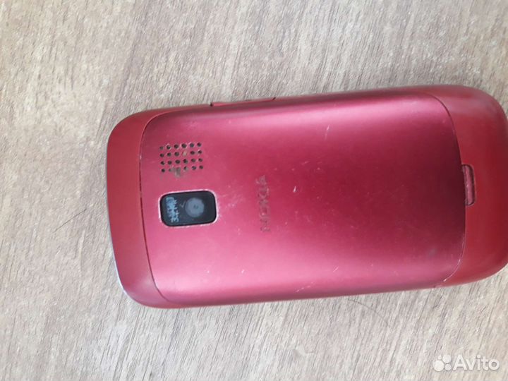 Кнопочный телефон Nokia