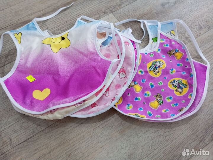 Слюнявчик нагрудник