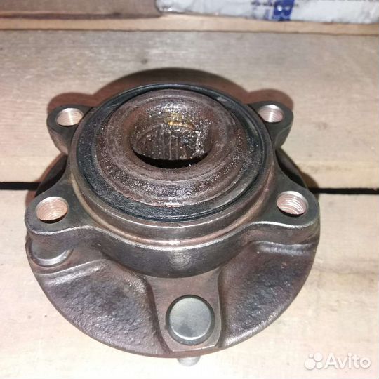 Ступица передняя Ниссан Икстрейл Т31