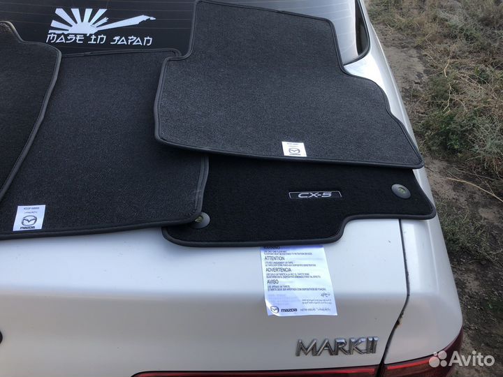 Автомобильные коврики mazda