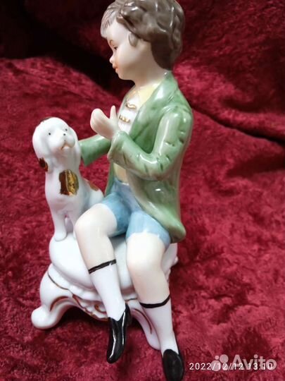 Фарфоровые статуэтки Дети одним лотом или раздельн