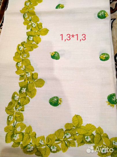 Скатерти новые разные