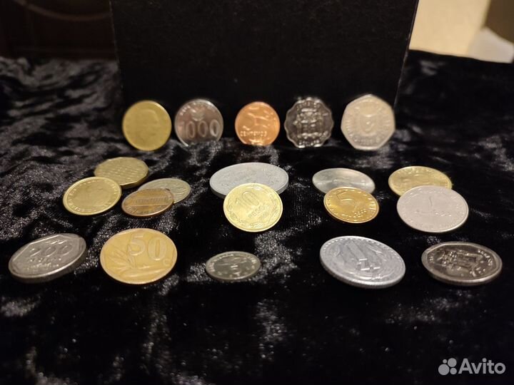 Набор иностранных монет 20 шт экзотика