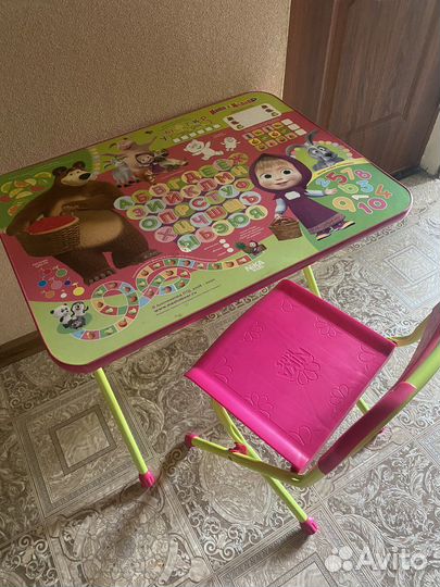 Детский стол и стул 