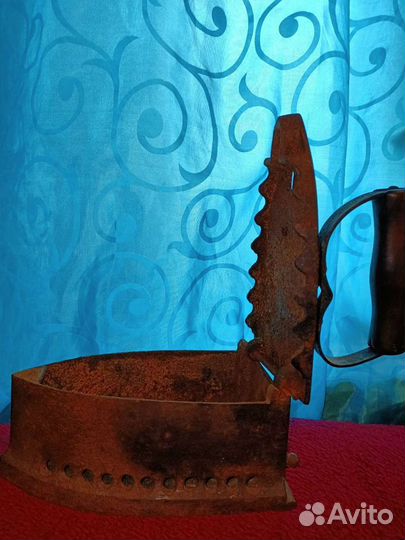 Утюг угольный,раритетный
