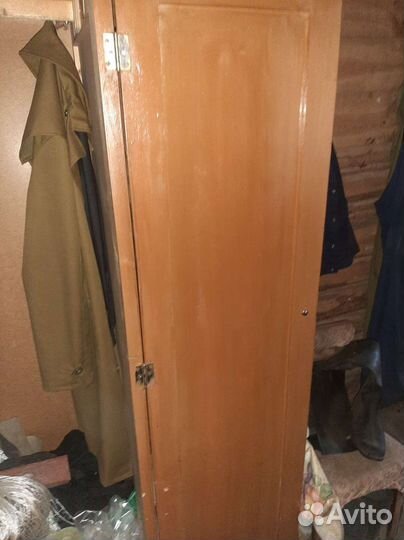 Антиквариат.3 шкафа