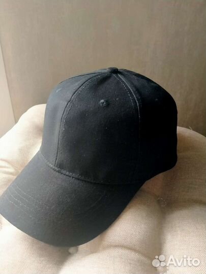 Кепка бейсболка черная и белая