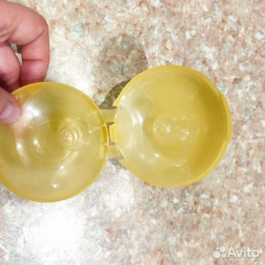 Накладки на грудь medela