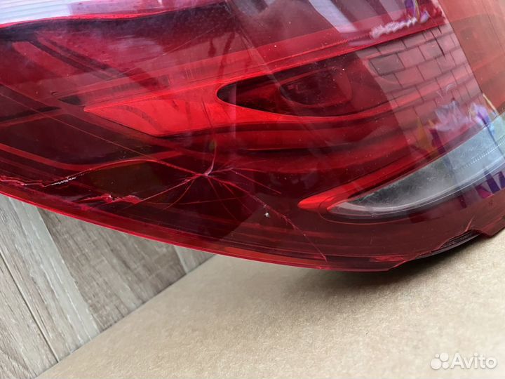 Задний фонарь (фара ) на автомобиль Mercedes w 205