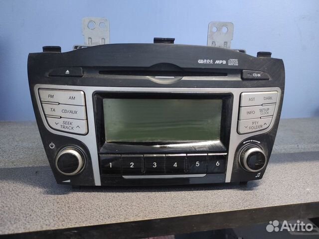 Магнитола штатная Hyundai ix35 / Tucson 2010-2015