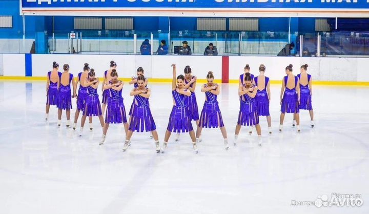 Тренер по фигурному катанию