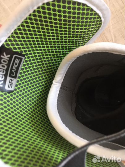 Налокотники хоккейные sr Reebok 20k