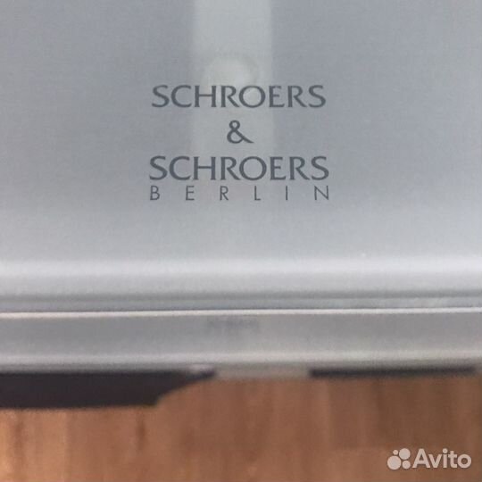 Подставка для аппаратуры