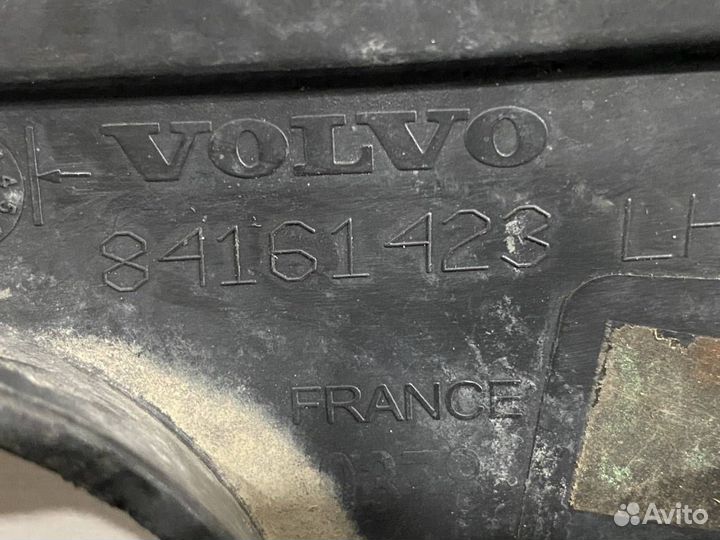 Накладка бампера Volvo FMX 84161423