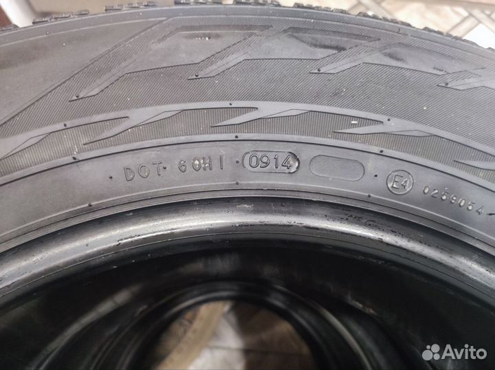 Nokian Tyres Hakkapeliitta R2 SUV 225/65 R17