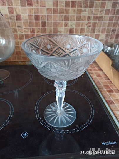 Ваза для фруктов, конфетница на ножке хрусталь