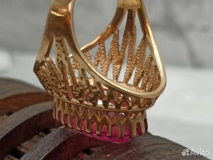 Золотое кольцо 583 пробы массой 8,6 грамм (Р19)