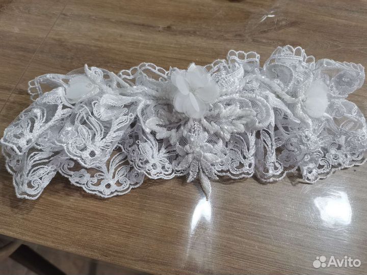 Свадебная подвязка