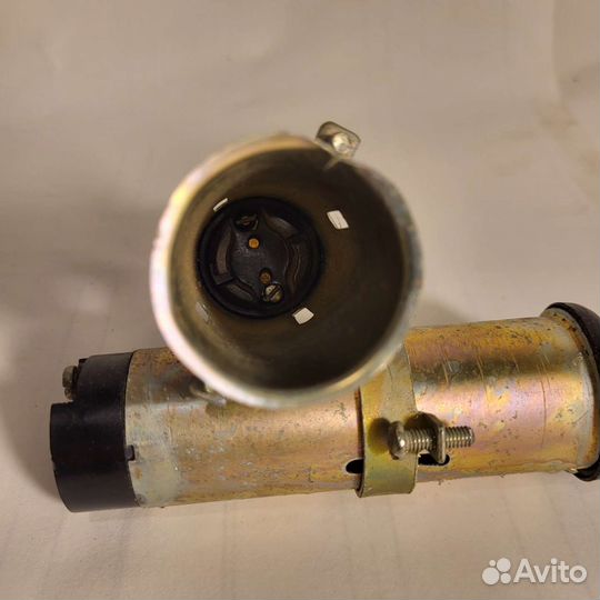 Ас-220 Арматура светосигнальная : рыжая, зеленая
