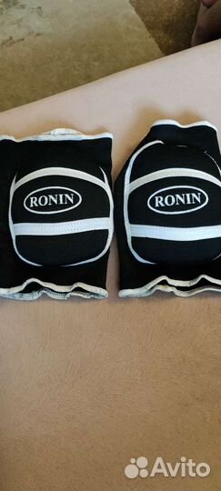 Наколенники для волейбола